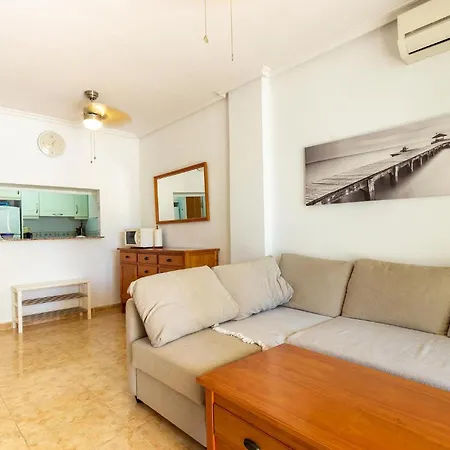 2 Bedroom Amazing In Apartment *